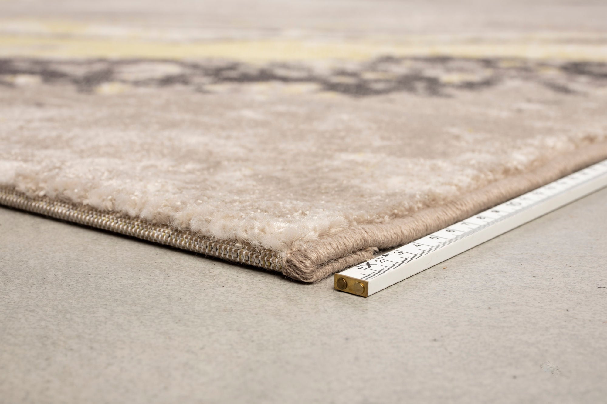 Zuiver Solar Grey/Ochre Rectangle Rug 200x290